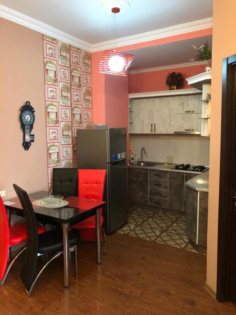 Apartment Gio Batoumi Extérieur photo
