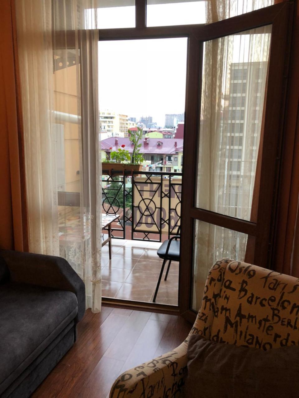 Apartment Gio Batoumi Extérieur photo