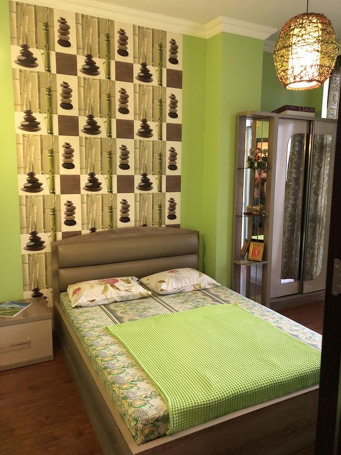 Apartment Gio Batoumi Extérieur photo